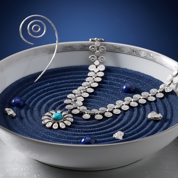 Vintage Style Boho Chic Stainless Steel Wide Flower Necklace Turquoise Accent - Picture 11 of 15